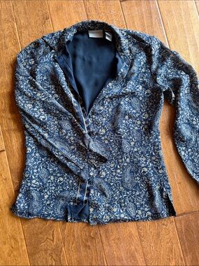 Liz Claiborne Navy and Cream Paisley Blouse